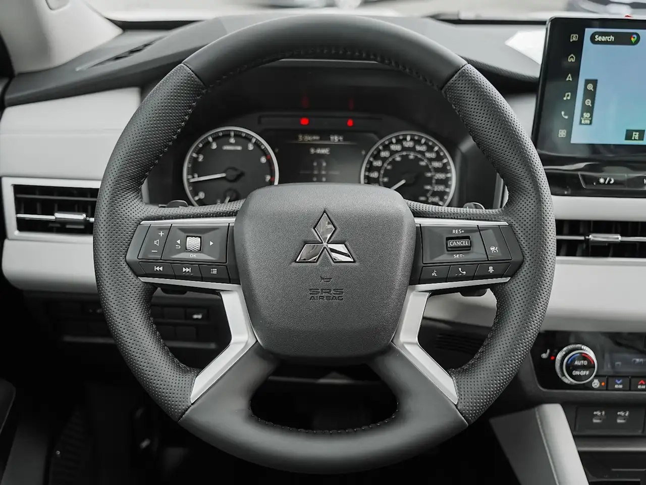 Mitsubishi Outlander снимка Mitsubishi Outlander