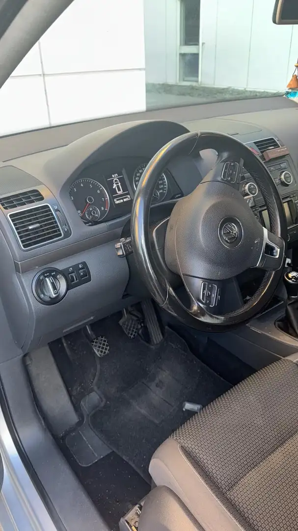 Volkswagen Touran Touran 1.4 TSI Comfortl. 7p Zilver - 1