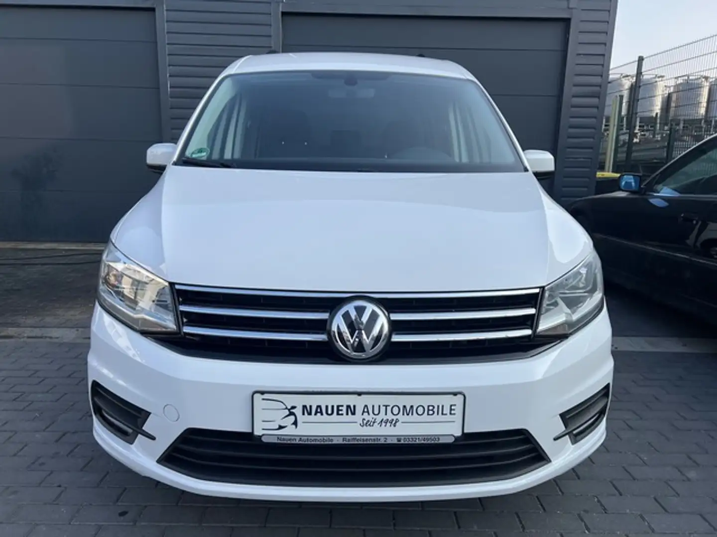 Volkswagen Caddy Comfortline+Klima+Navi+Allwetter+1.Hand+ Weiß - 2