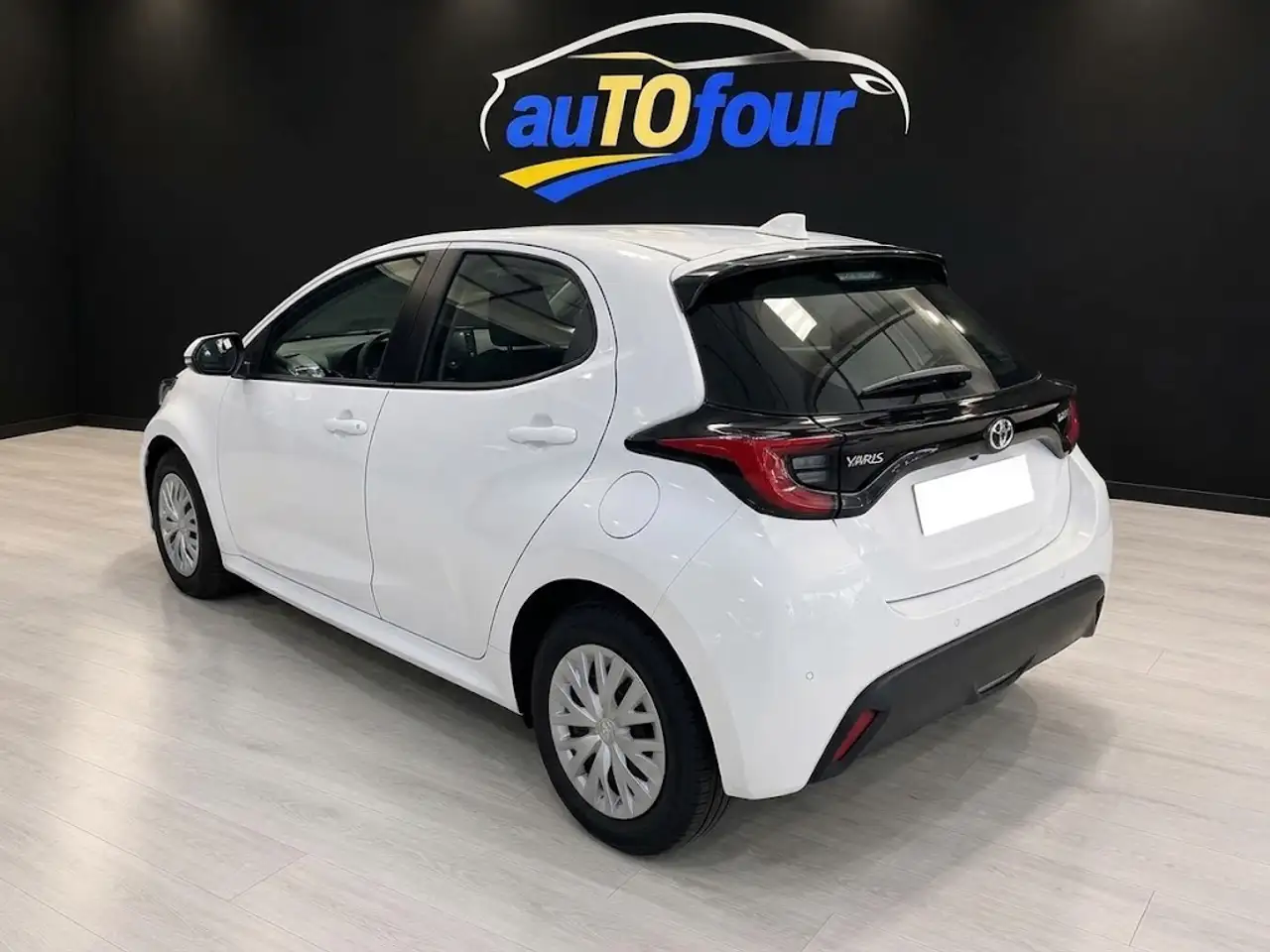 Toyota Yaris 1.5h Active, миниатюра 5