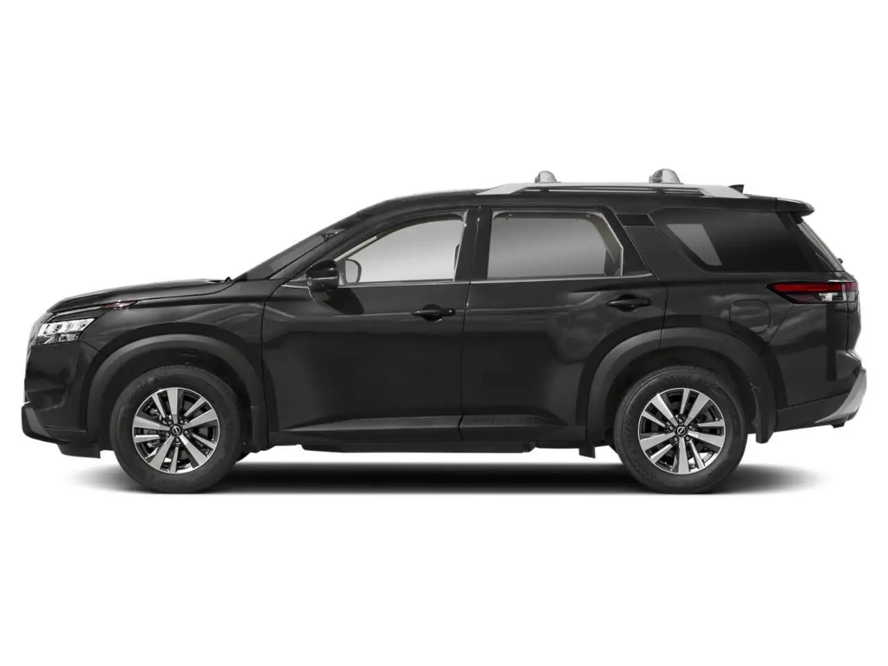 Nissan Pathfinder снимка Nissan Pathfinder
