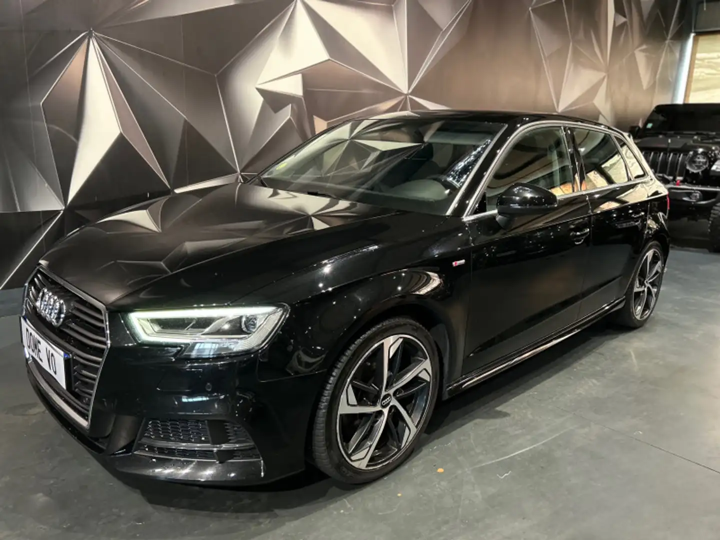 Audi A3 35 TDI 150CH SPORT S TRONIC 7 EURO6D-T Noir - 1