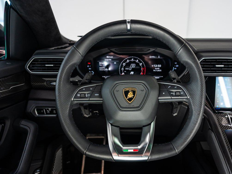 Lamborghini Urus Urus 4.0 BiTurbo V8 — photo 13