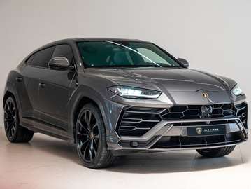 Urus 4.0 BiTurbo V8