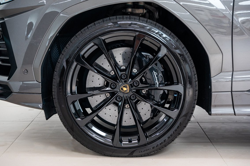 Lamborghini Urus Urus 4.0 BiTurbo V8 — photo 9