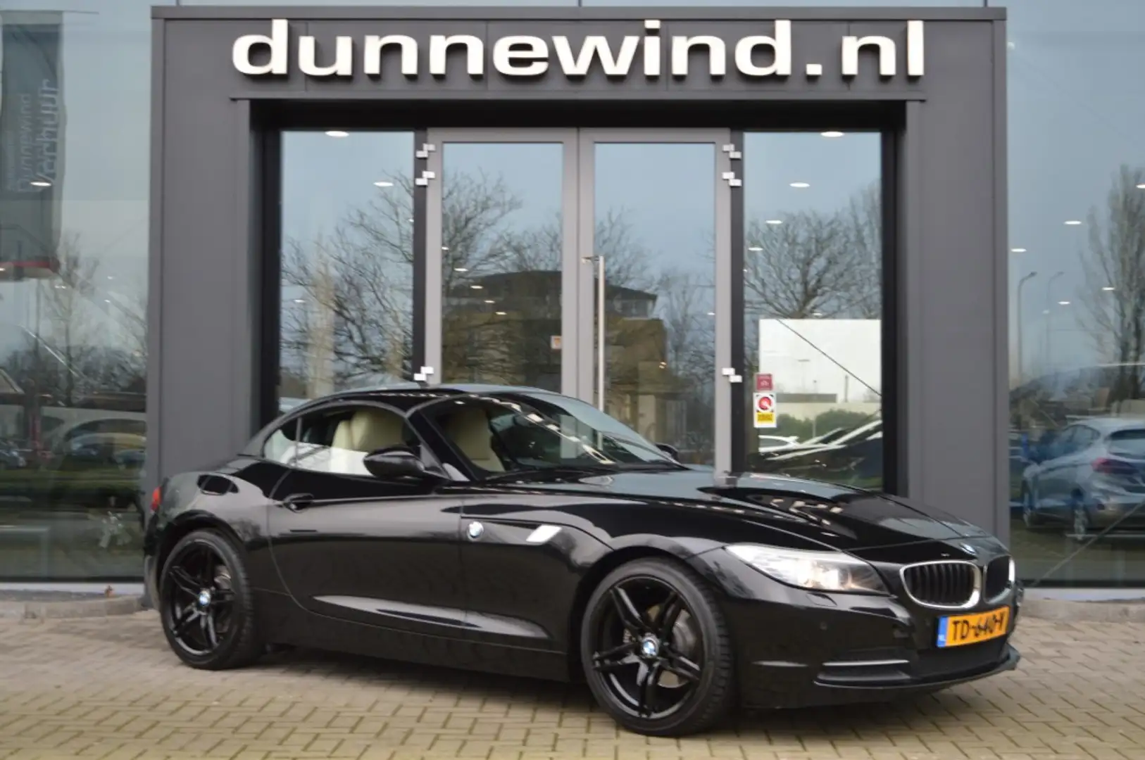 BMW Z4 Roadster sDrive23i Executive *Leder*Clima*Navi Zwart - 2