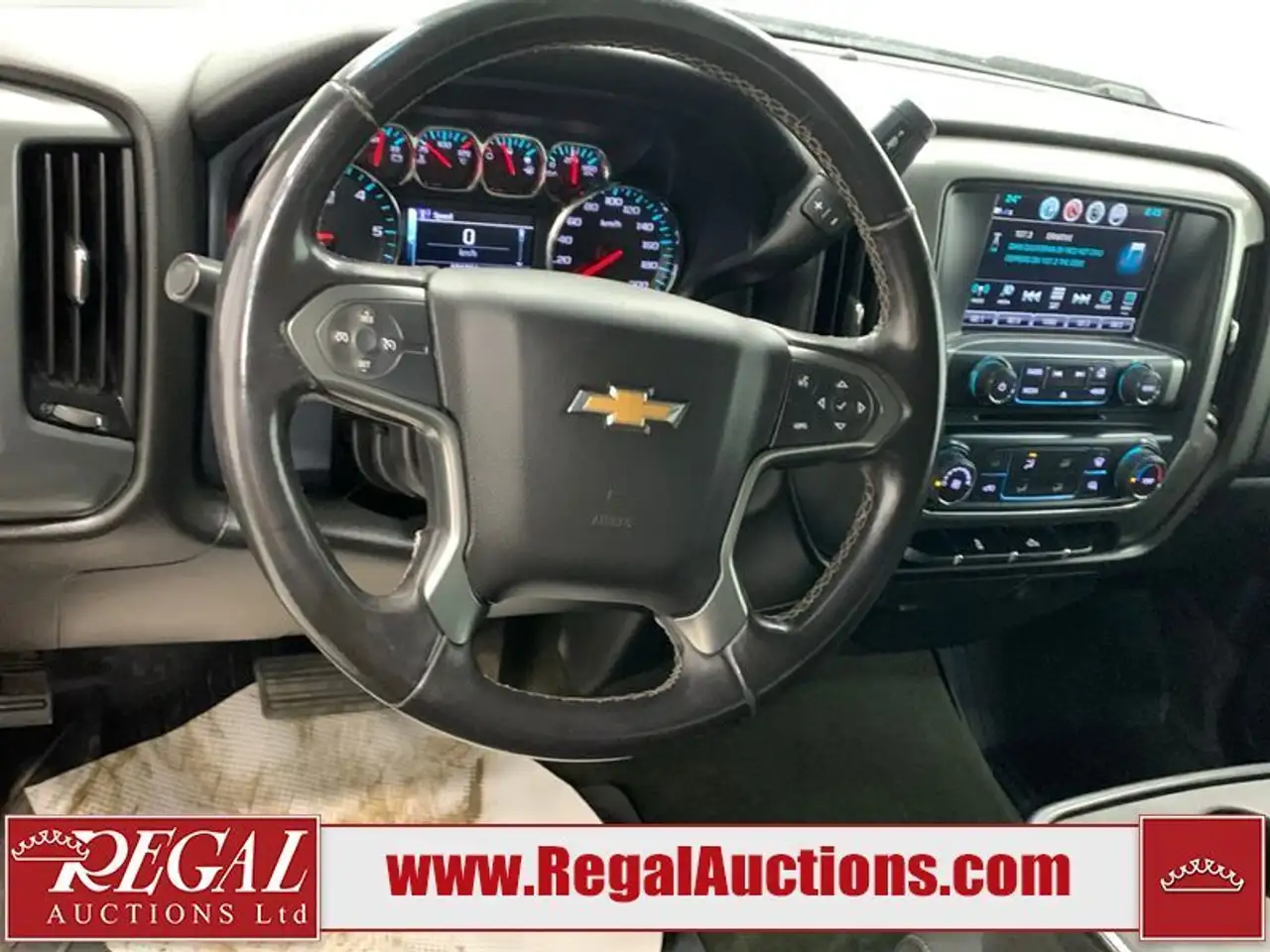 Chevrolet Silverado 1500 снимка Chevrolet Silverado 1500