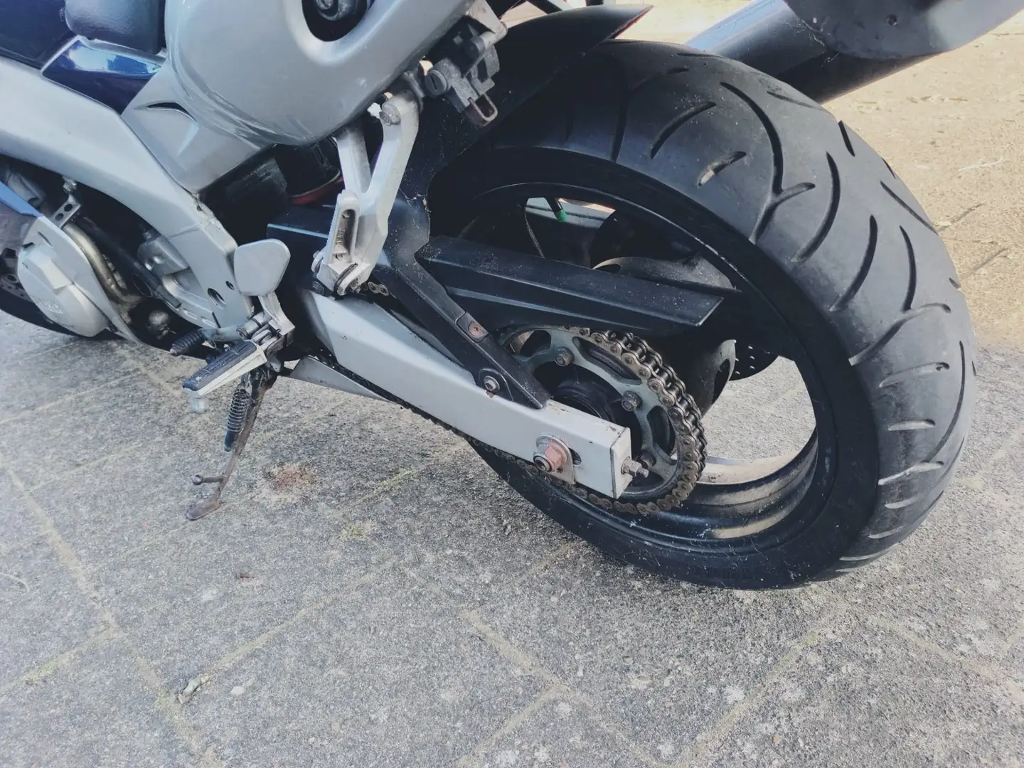 Yamaha TT 600 Yamaha 600 tundercat km is ongeveer en vermogen oo Bleu - 2