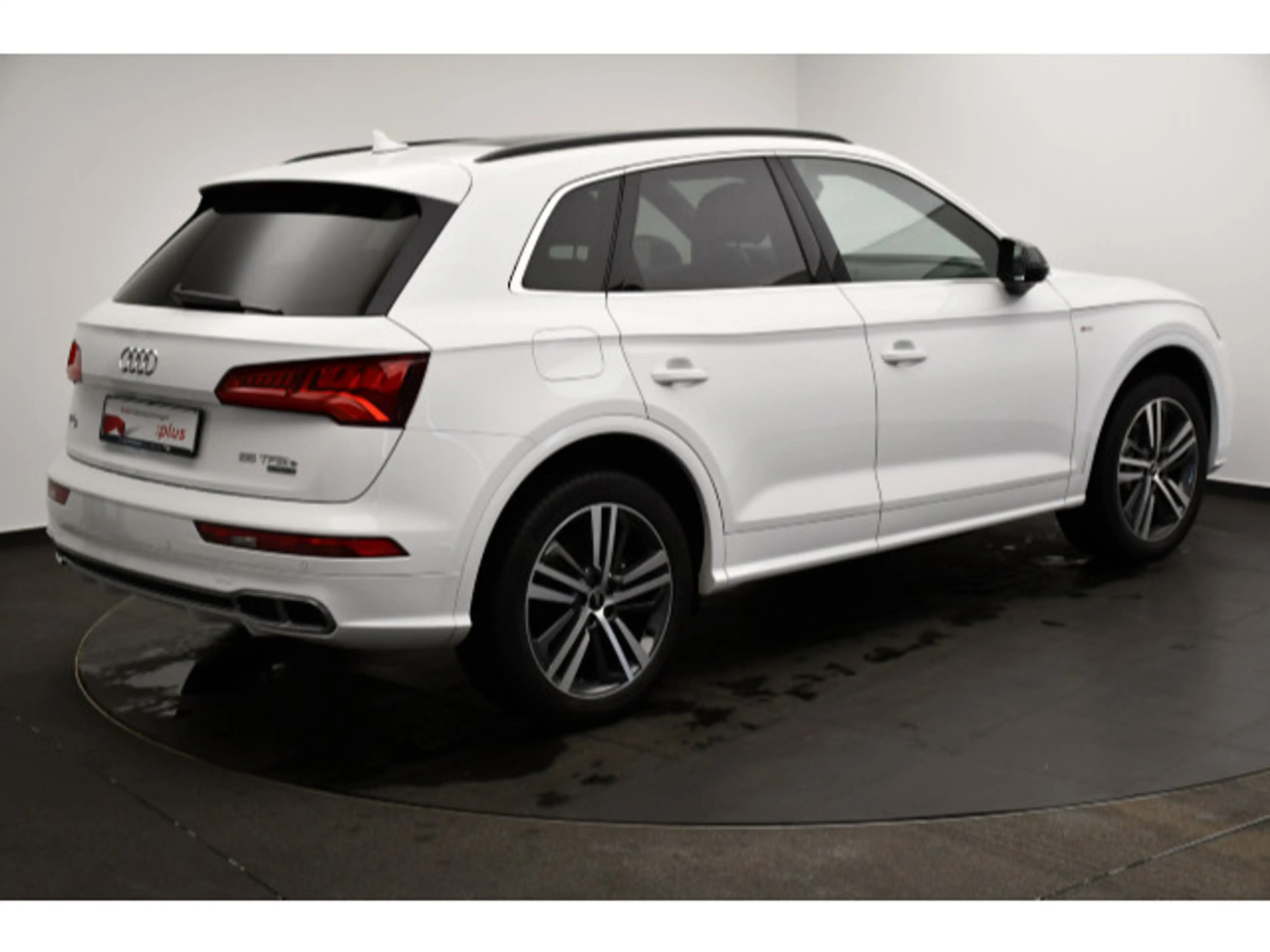 Audi Q5 55 TFSIe S-tronic quattro Pano/Tempo/Einparkh — photo 3