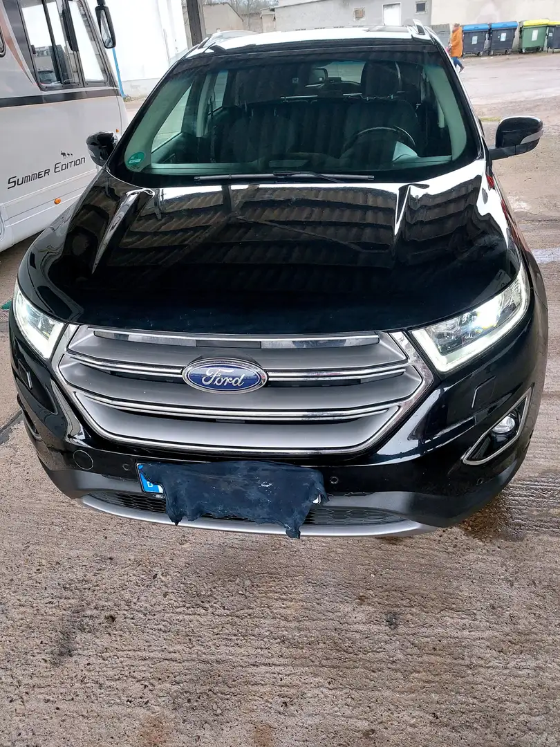 Ford Edge Edge+2.0+TDCi+4x4+Titanium Černá - 1