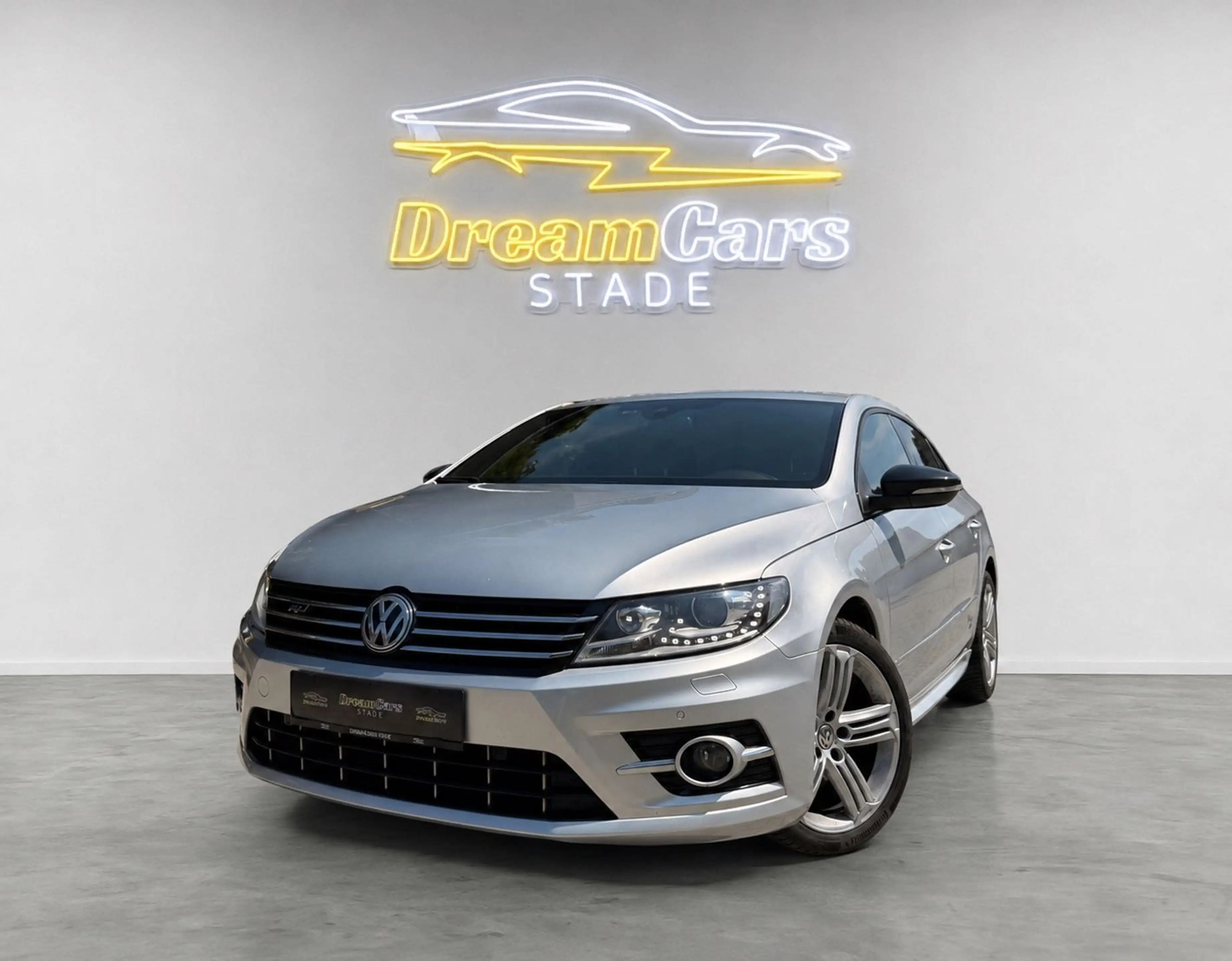 Volkswagen CC R-Line 2.0 TDI Dynamic Black KEYLESS/KAMERA