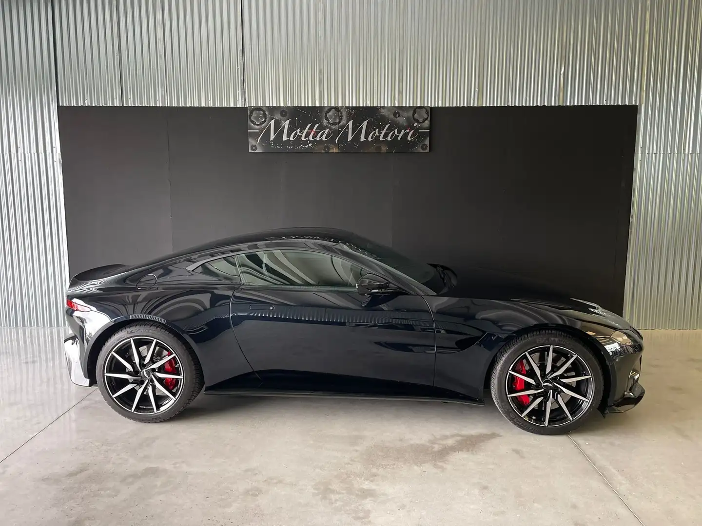 Aston Martin Vantage Coupe 4.0 V8 Bleu - 1