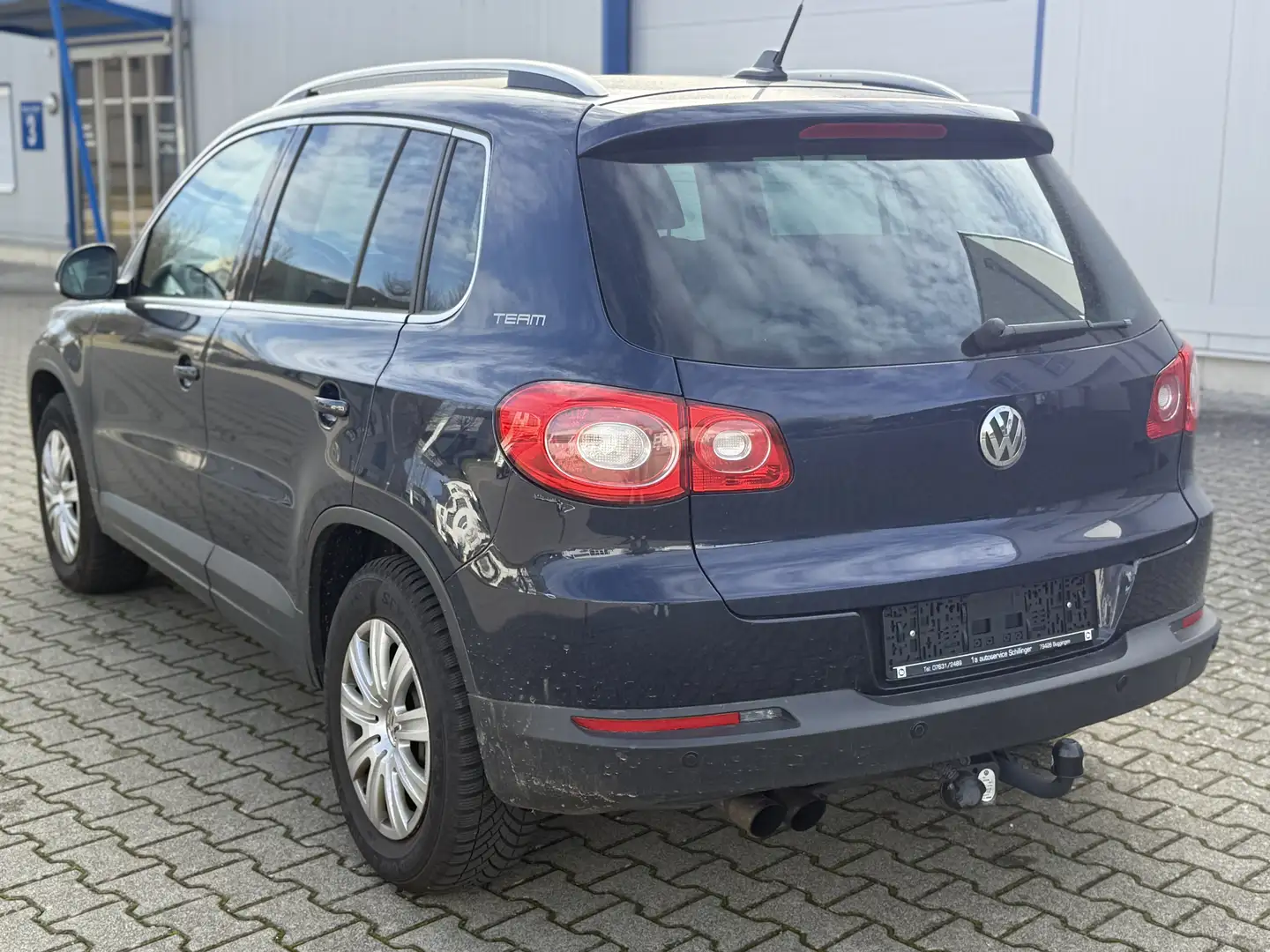 Volkswagen Tiguan Team 4Motion Blau - 2