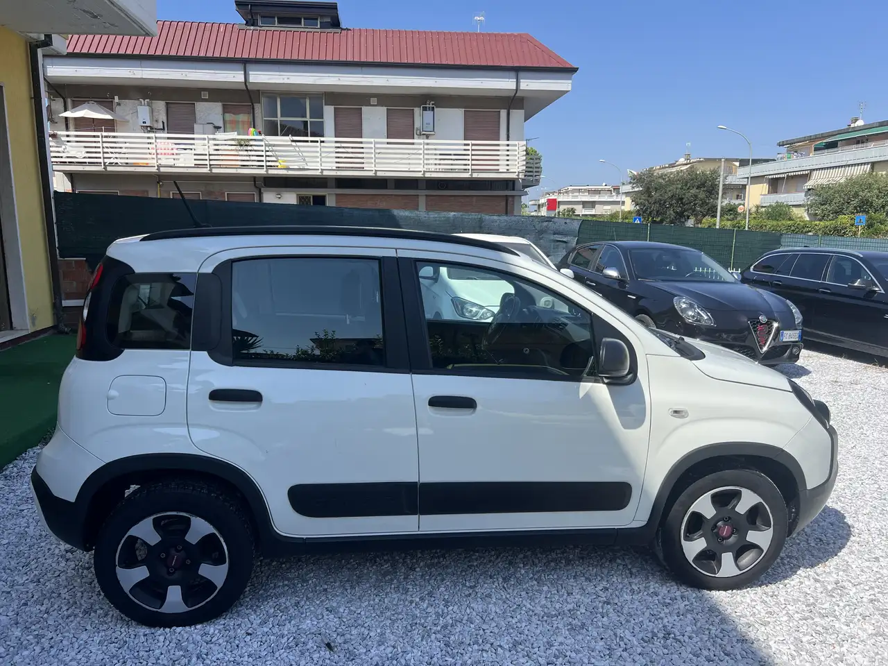 Fiat Panda CROSS 1.0 FIREFLY SES HYBRID (51 KW), миниатюра 3