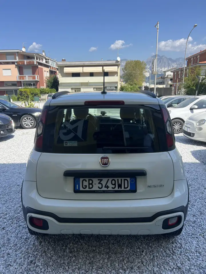 Fiat Panda CROSS 1.0 FIREFLY SES HYBRID (51 KW), миниатюра 4