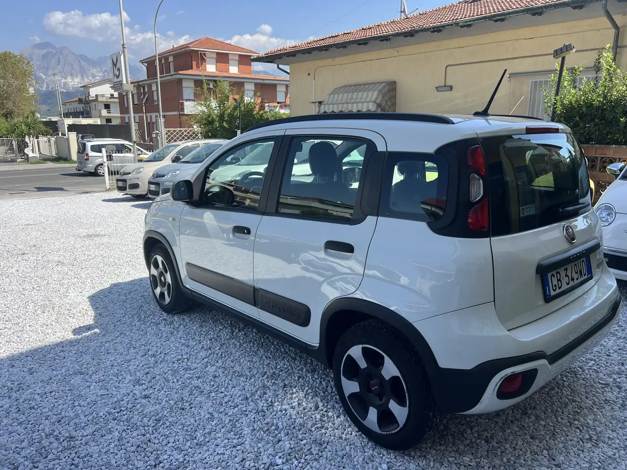 Fiat Panda CROSS 1.0 FIREFLY SES HYBRID (51 KW), миниатюра 5
