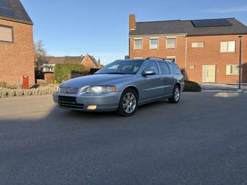 2.4 D DPF Aut. Summum