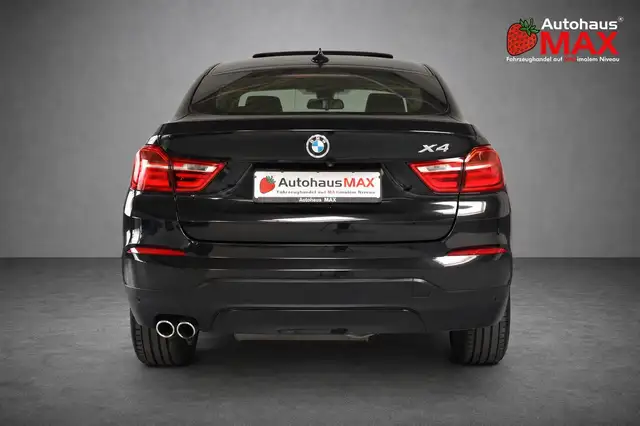 BMW X4 view 5