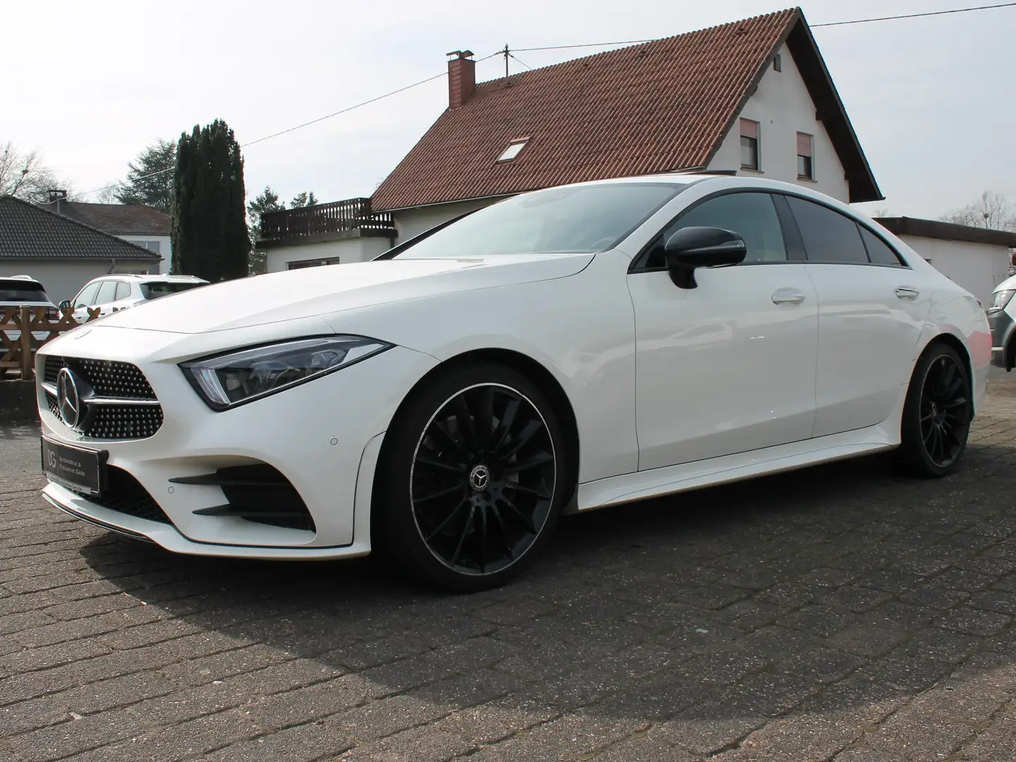 Mercedes-Benz CLS 300 CLS 300d AMG-Line Blanco - 2