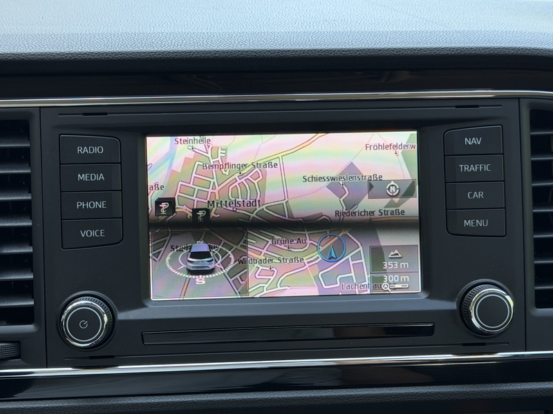 SEAT Leon 1.2 TSI Style LED Navi Tempomat Sitzheizung — photo 21