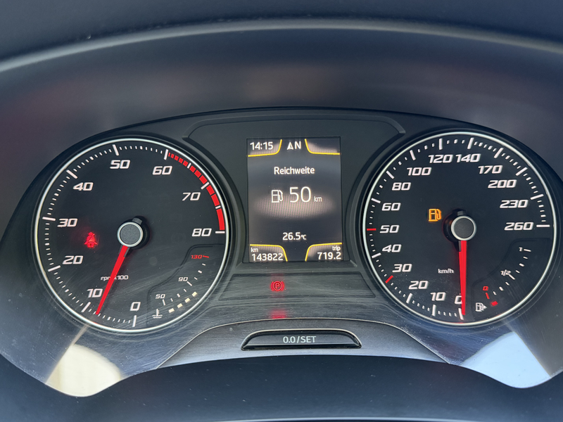 SEAT Leon 1.2 TSI Style LED Navi Tempomat Sitzheizung — photo 19