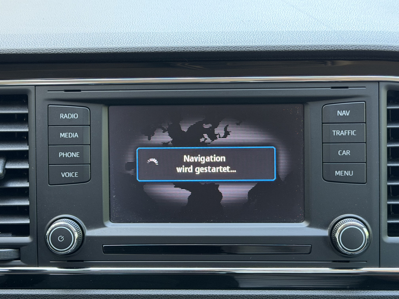 SEAT Leon 1.2 TSI Style LED Navi Tempomat Sitzheizung — photo 33
