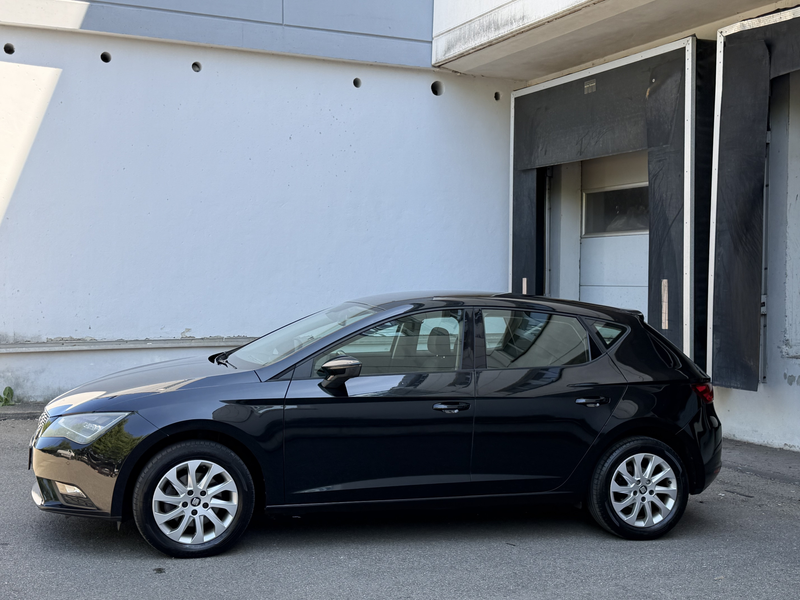 SEAT Leon 1.2 TSI Style LED Navi Tempomat Sitzheizung — photo 3