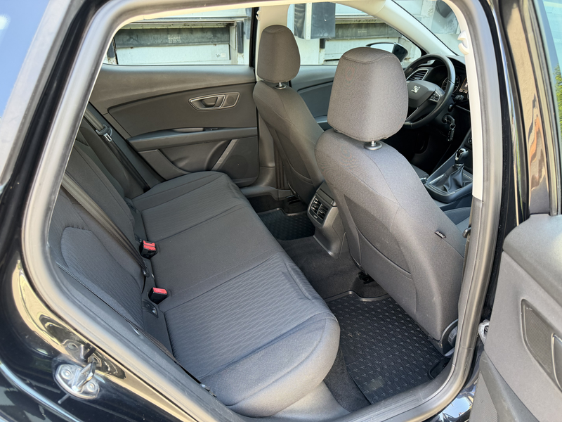 SEAT Leon 1.2 TSI Style LED Navi Tempomat Sitzheizung — photo 28