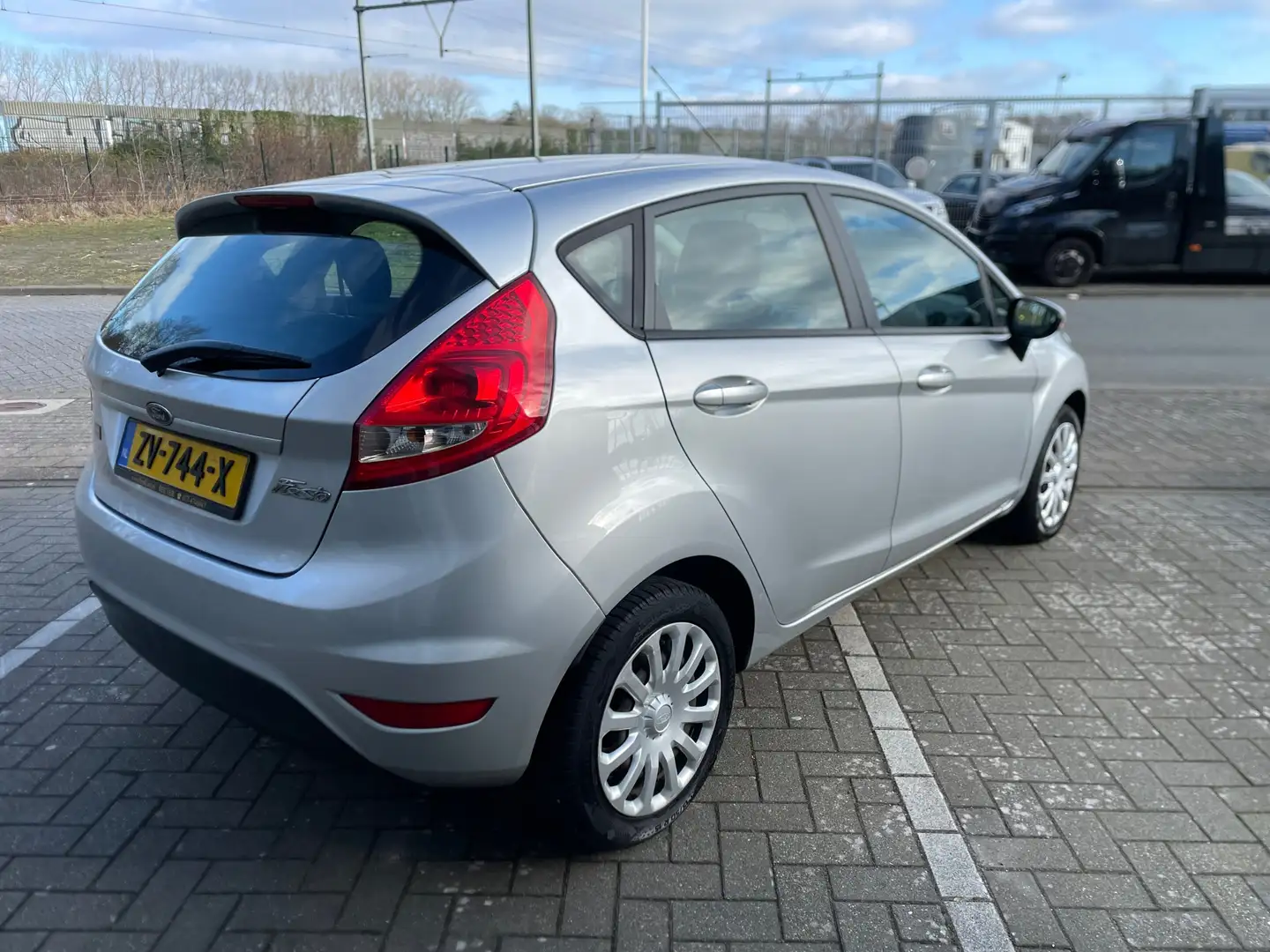 Ford Fiesta 1.25 Limited Airco Grau - 2