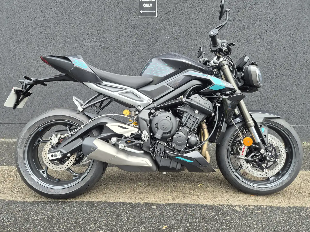Triumph Street Triple 765