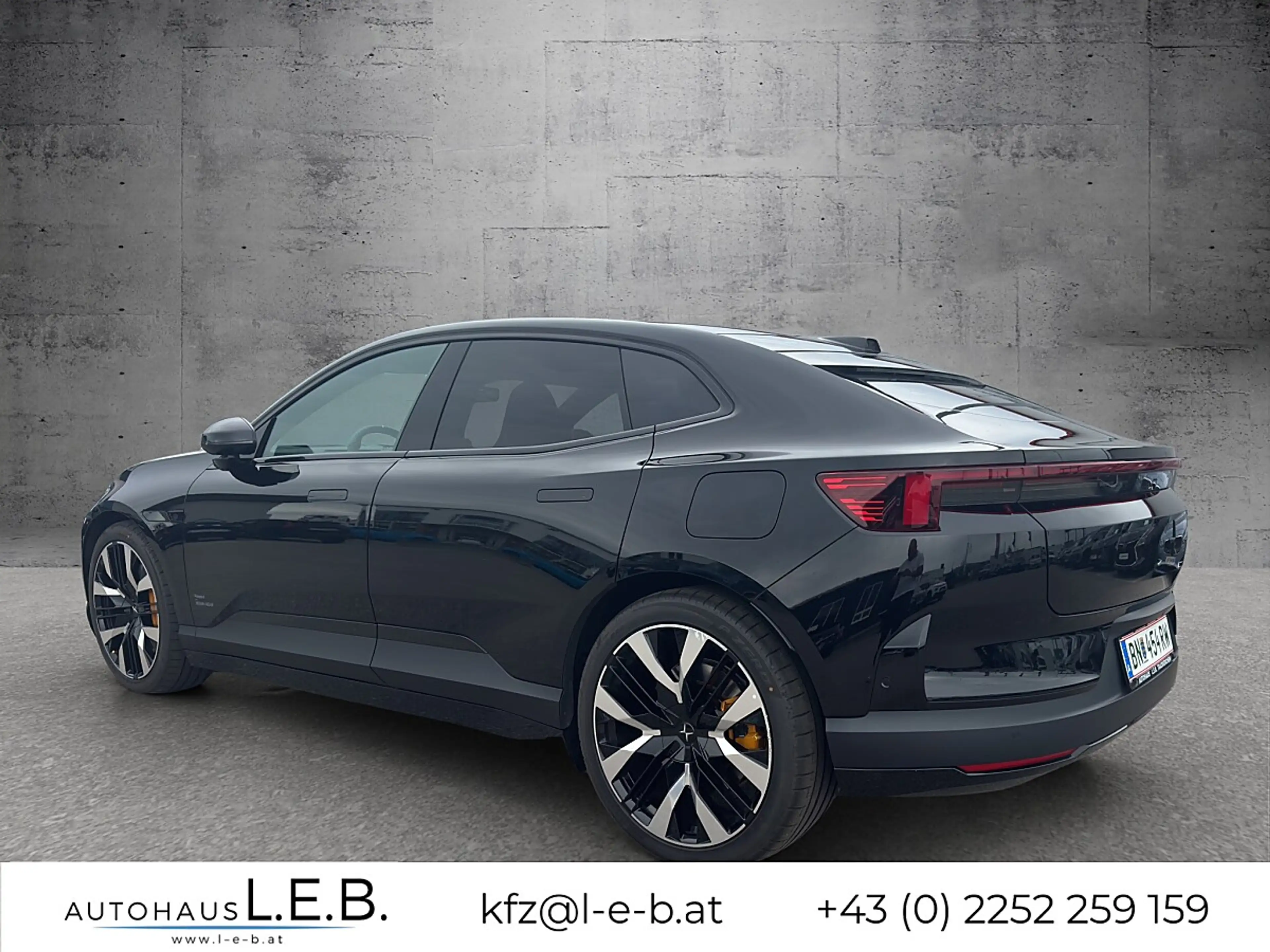 Polestar 4 Long Range 100kWh Dual Motor — photo 4