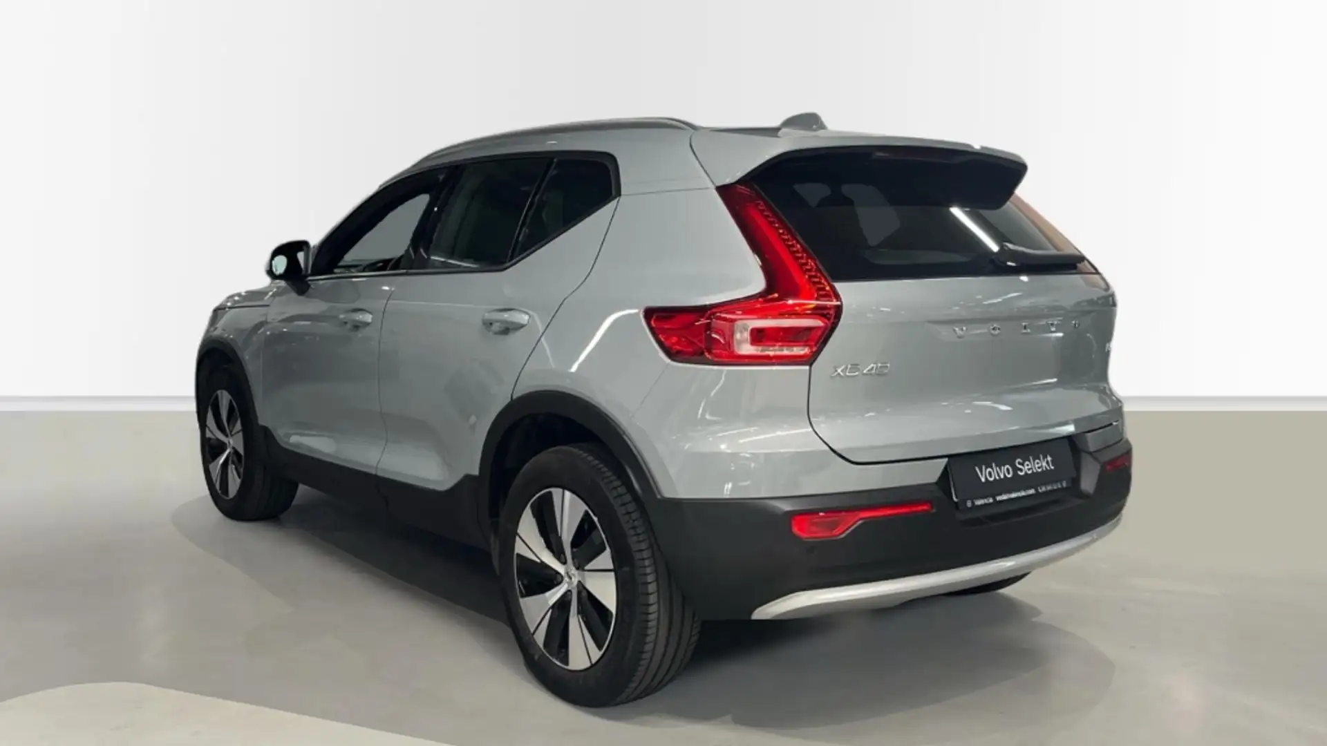 Volvo XC40 2.0 B3 CORE AUTO 163 5P - 2