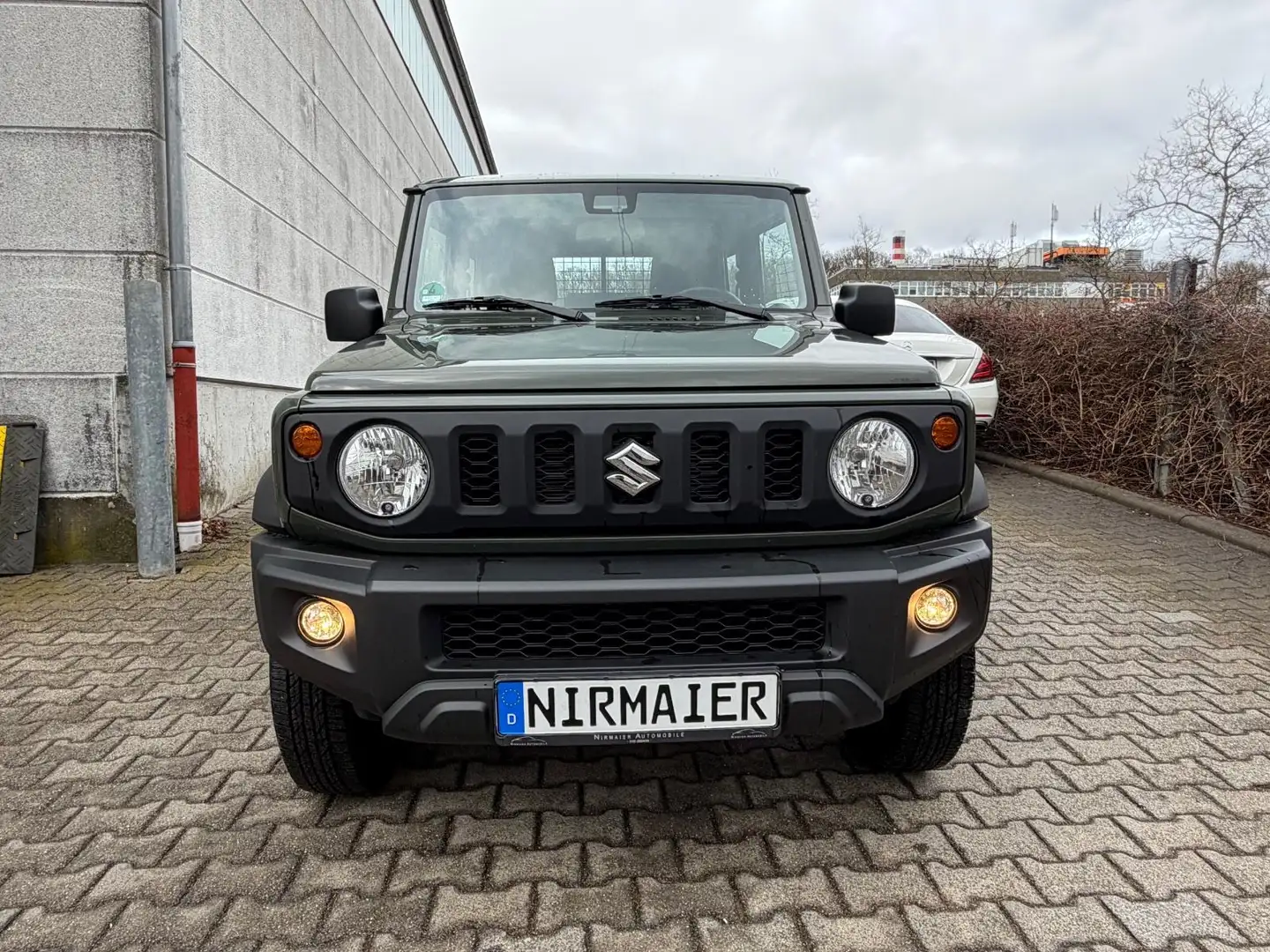 Suzuki Jimny Comfort AllGrip Grün - 2