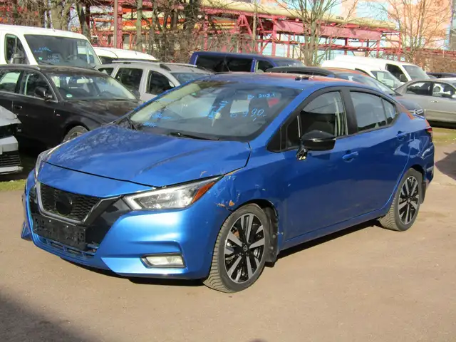 Nissan Versa AUTOMATIK USA-FAHRZEUG