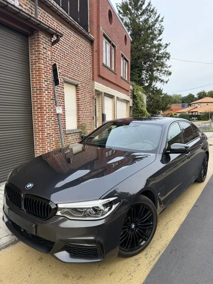 BMW 530