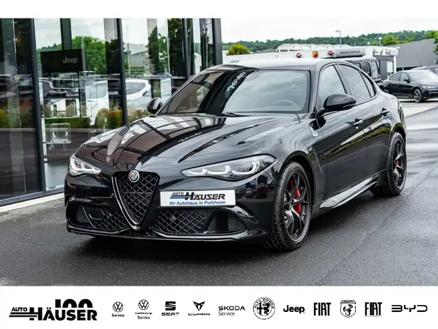 Alfa Romeo Giulia Quadrifoglio 2.9 V6 Bi-Turbo SOFORT AKRAPOVIC HARM
