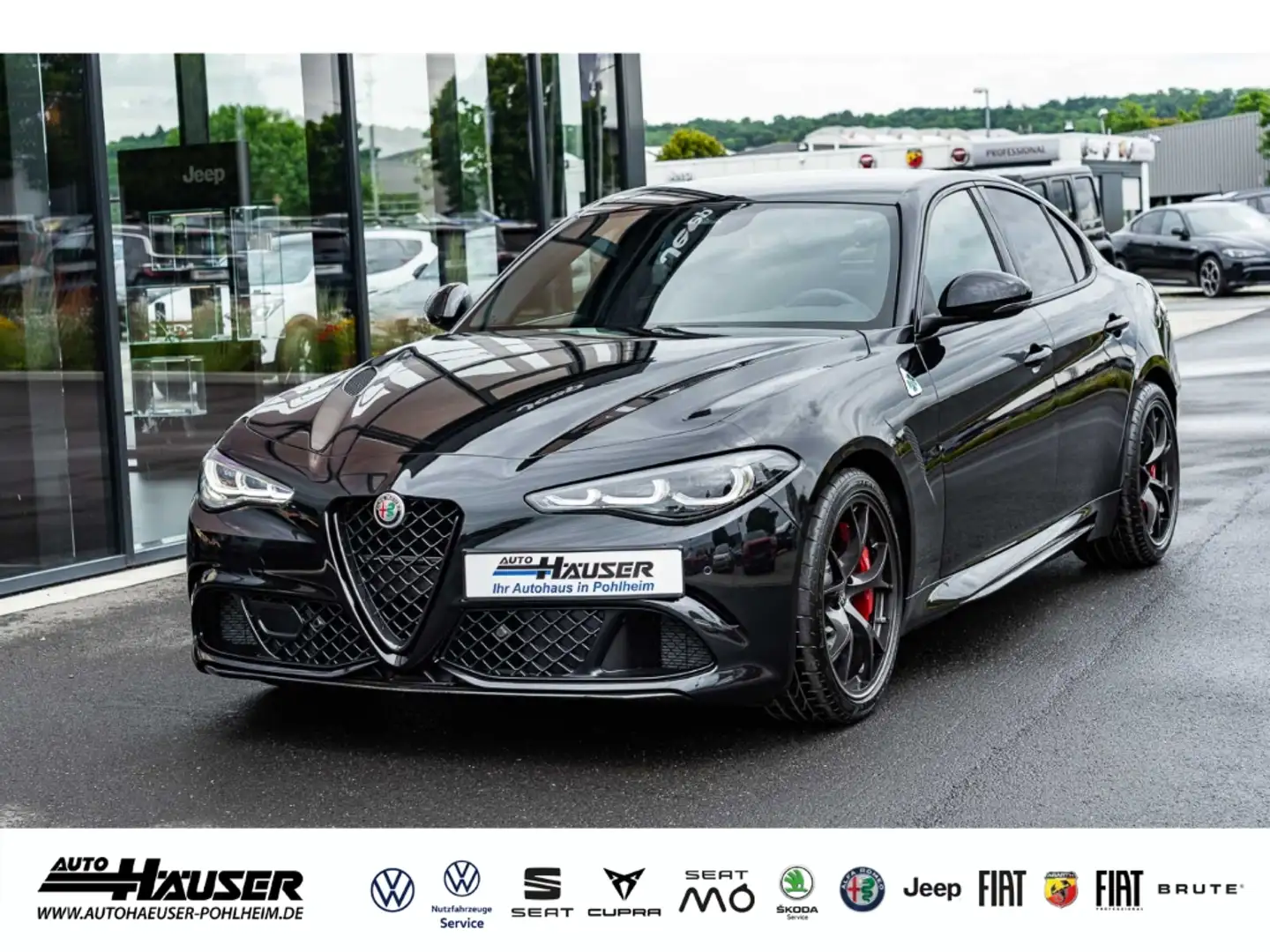 Alfa Romeo Giulia Quadrifoglio 2.9 V6 Bi-Turbo SOFORT AKRAPOVIC HARM Zwart - 1