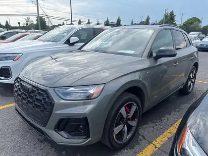 Gray 2024 Audi Q5 SUV / Crossover Automatic