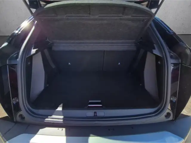 Peugeot 2008 view 7