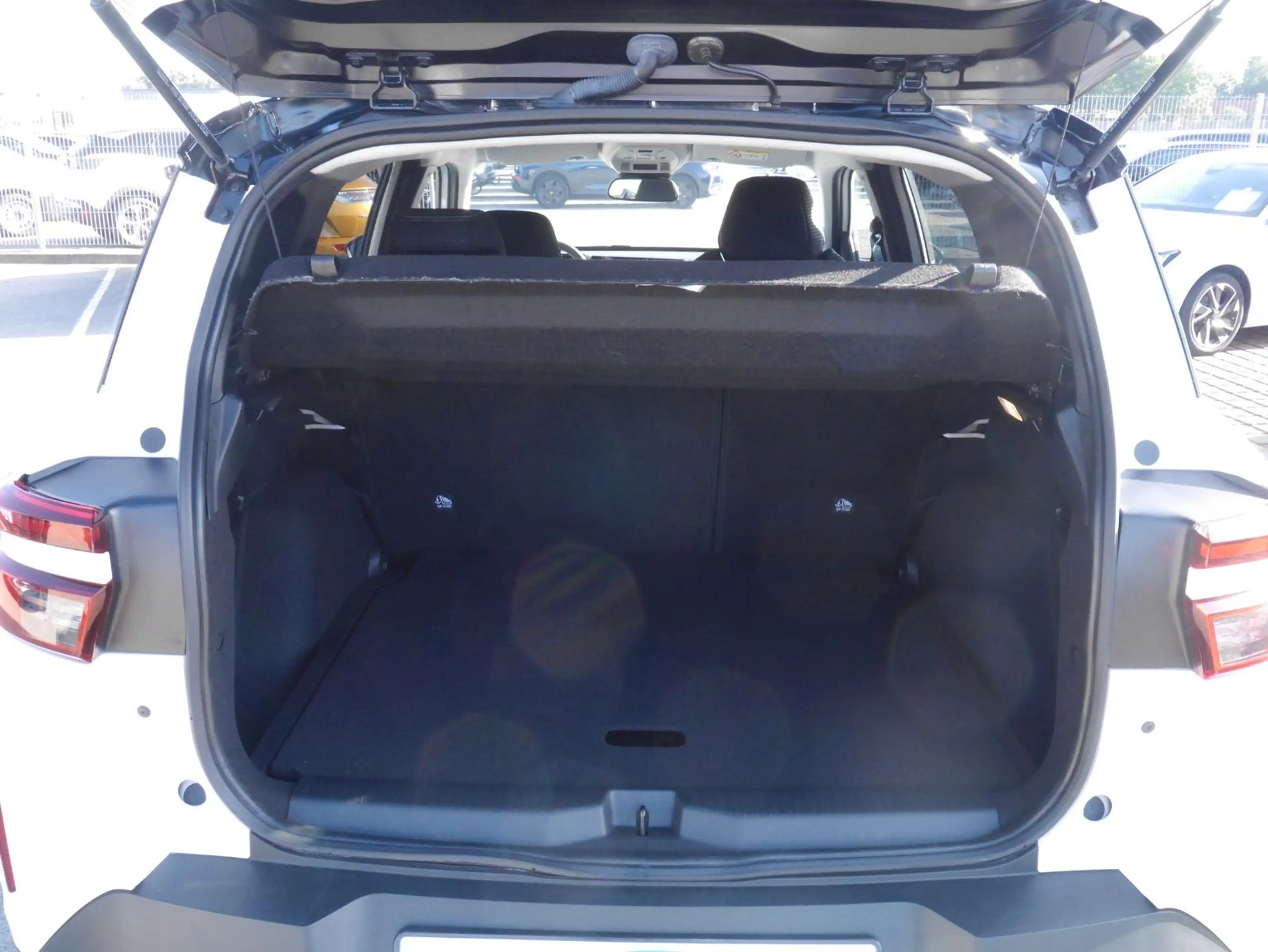 Opel Frontera Electric "GS" Navi/LED/SHZ/PDC/RFK — photo 7
