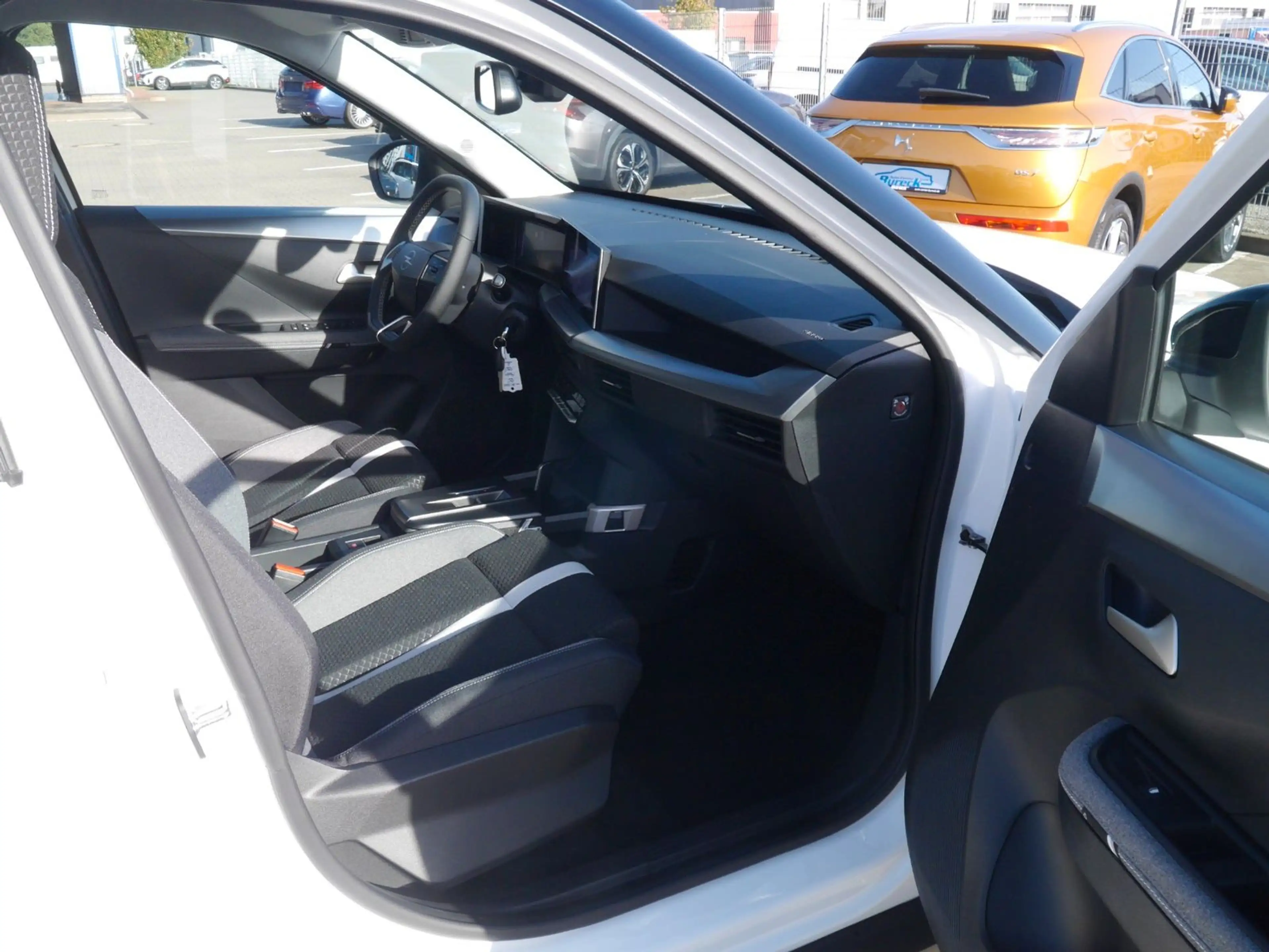 Opel Frontera Electric "GS" Navi/LED/SHZ/PDC/RFK — photo 13