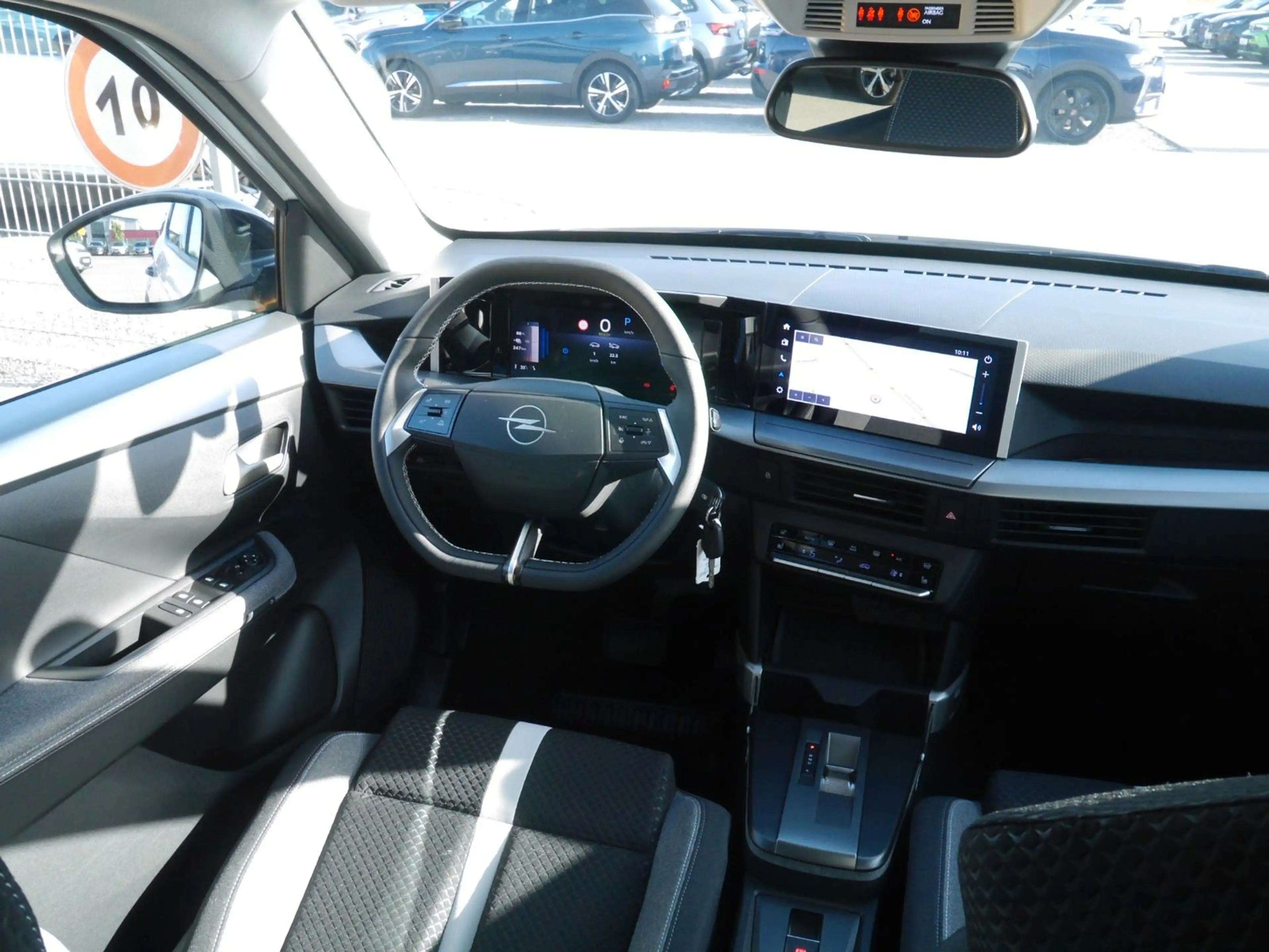Opel Frontera Electric "GS" Navi/LED/SHZ/PDC/RFK — photo 11
