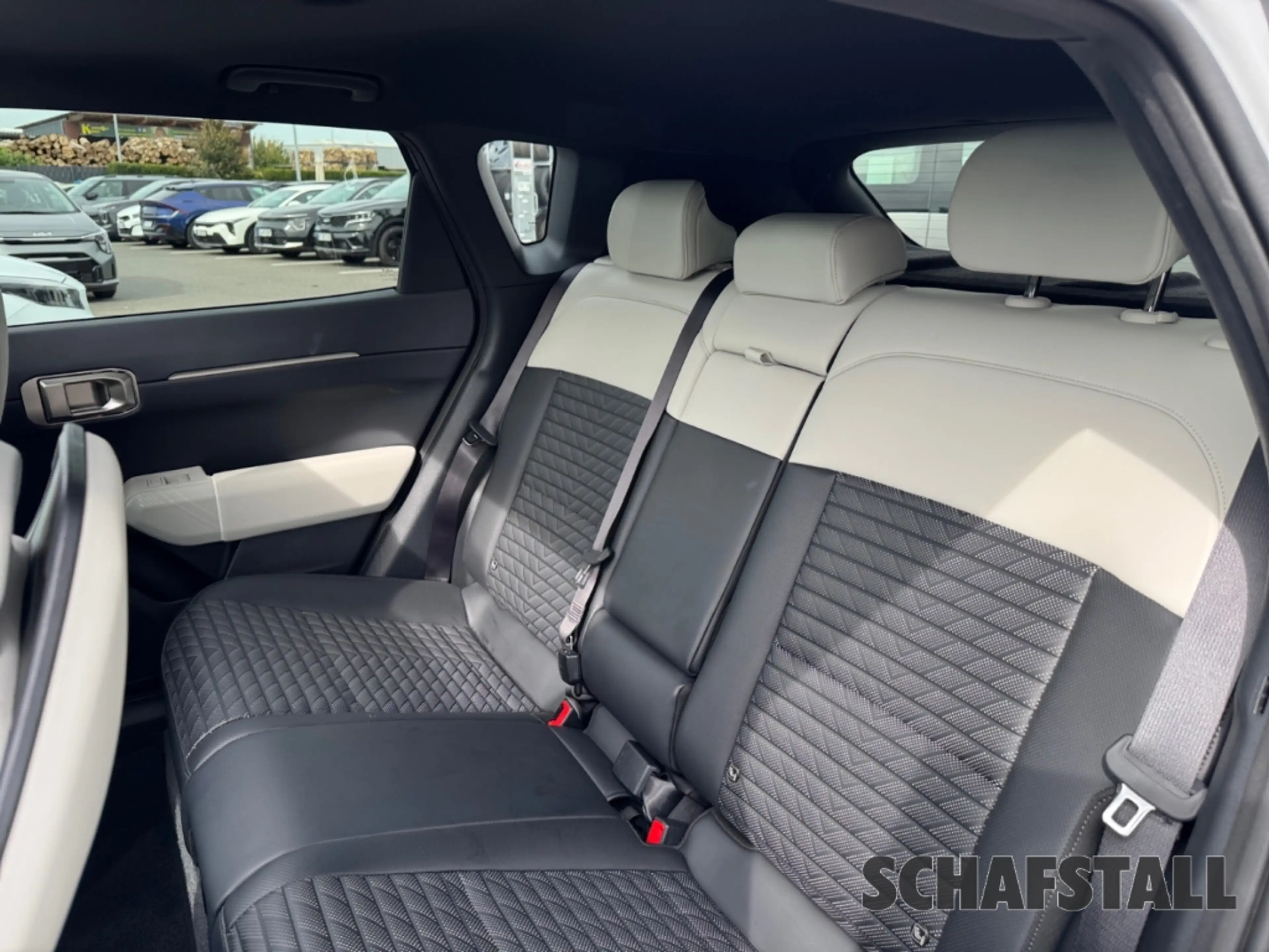 Kia EV4 GT-Line DriveWise Comfort Connect Panoramadach — photo 15