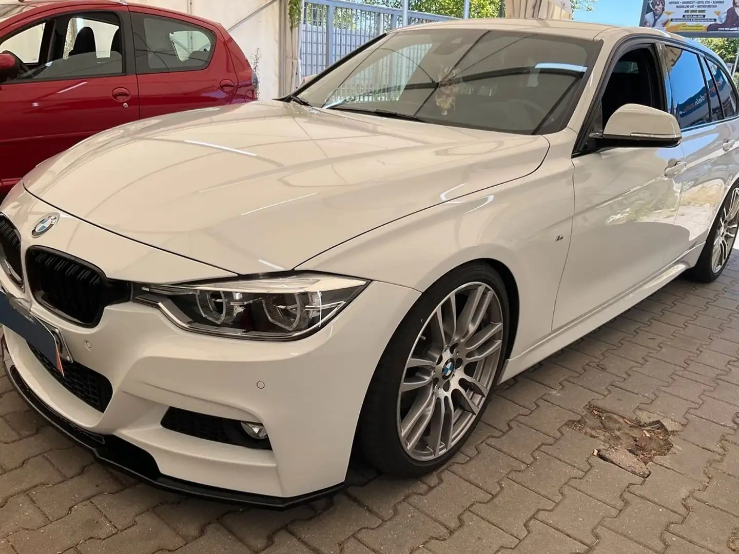 BMW 325 d M Sport Touring|19"LM|KW|HUD|Leder|Garantie Blanc - 1