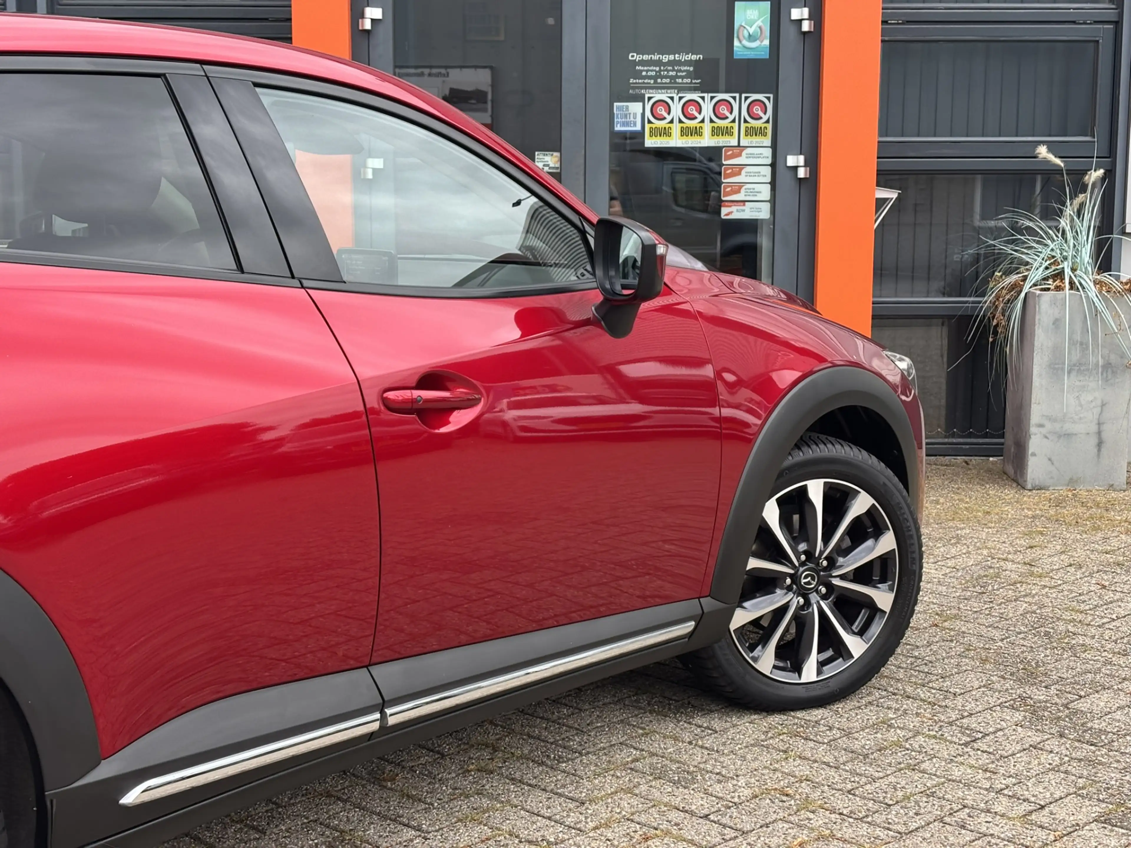 Mazda CX-3 2.0 SkyActiv-G 120 GT-M / Allseason Banden / Apple — photo 11