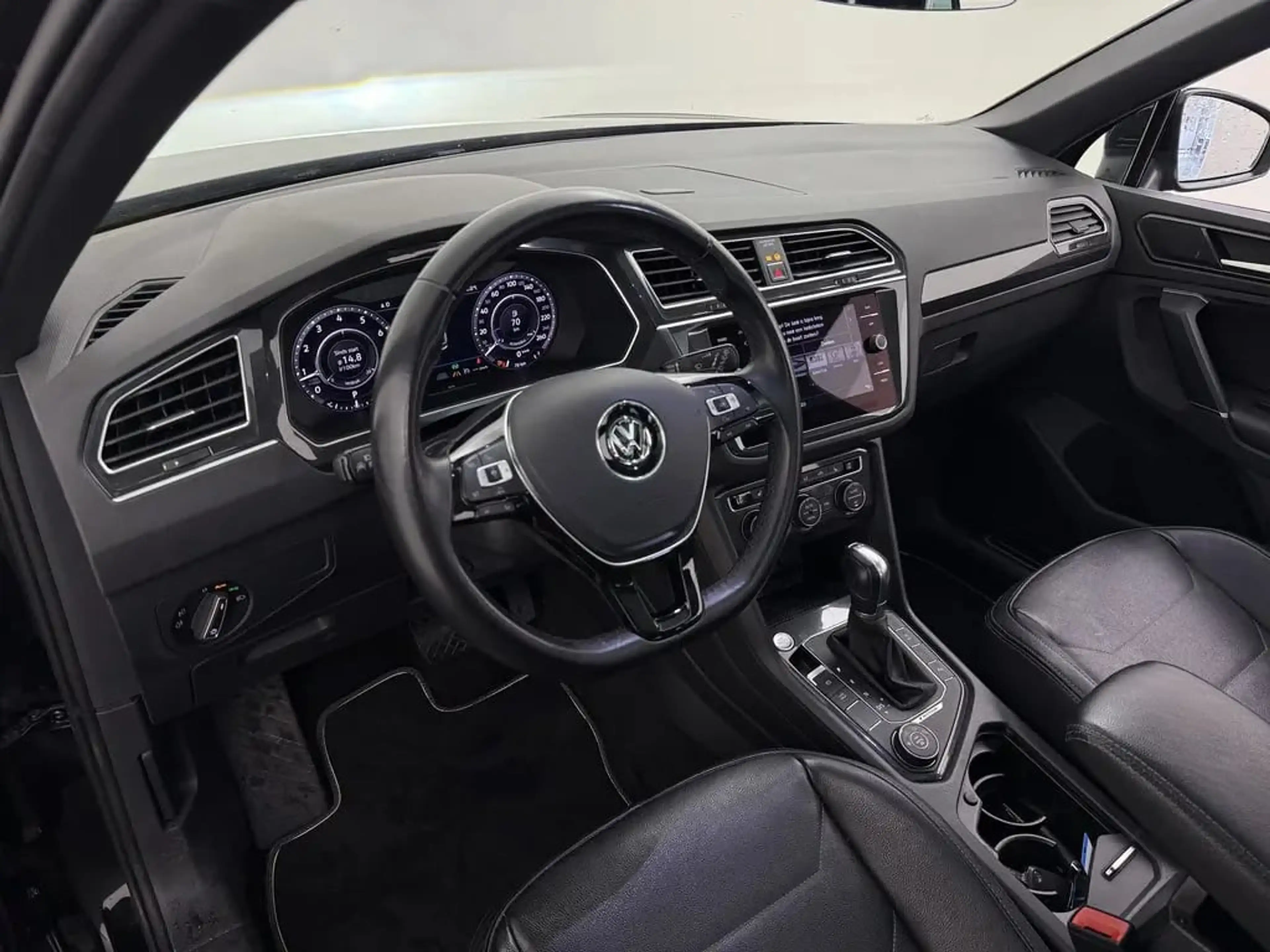 Volkswagen Tiguan 1.4 TSI 4Motion Highline Business R Gratis Aflever — photo 4