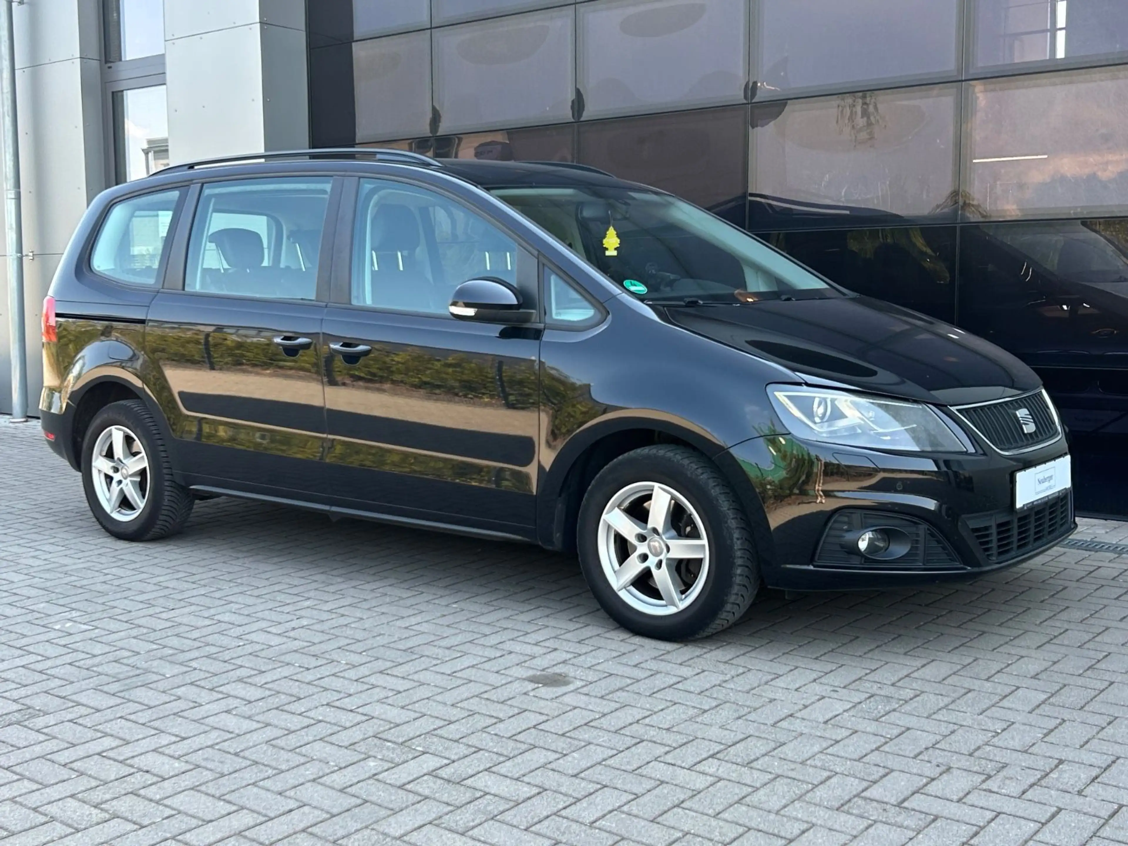 SEAT Alhambra Style|7 Sitze|Rückfahrkam|Navi — photo 7