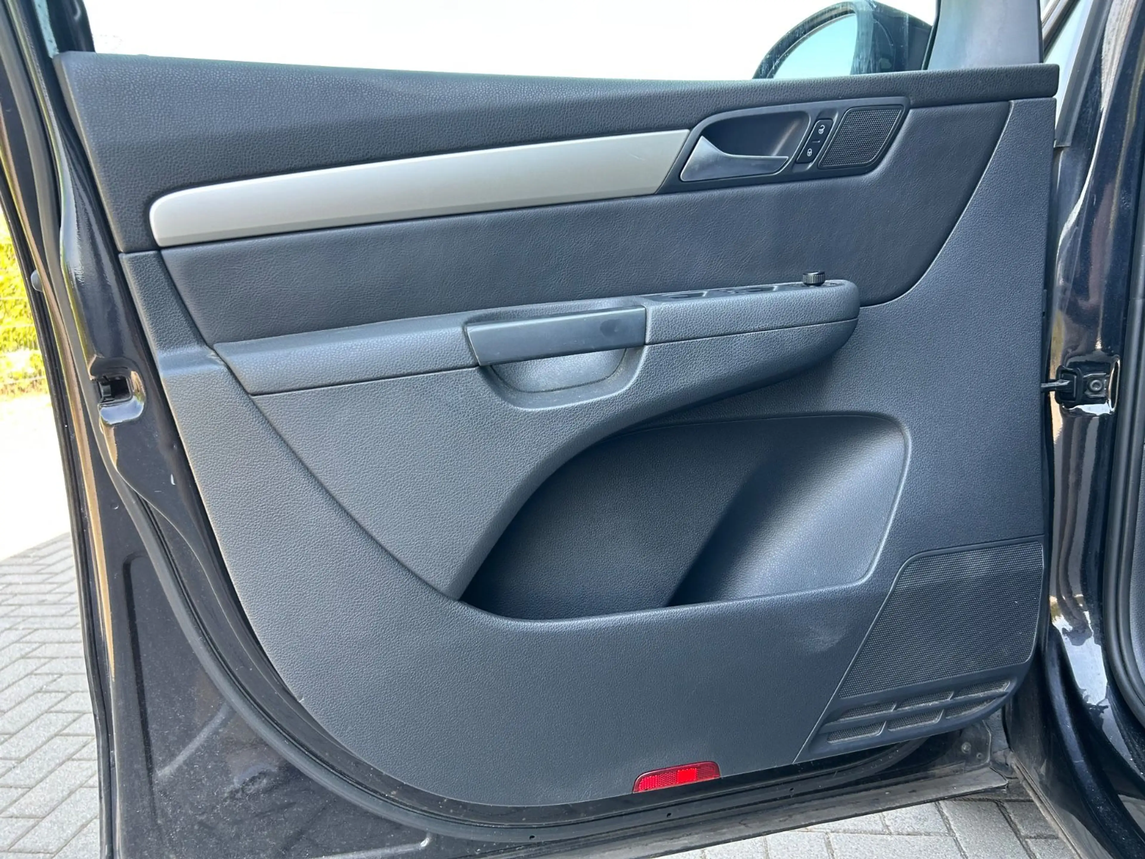 SEAT Alhambra Style|7 Sitze|Rückfahrkam|Navi — photo 9
