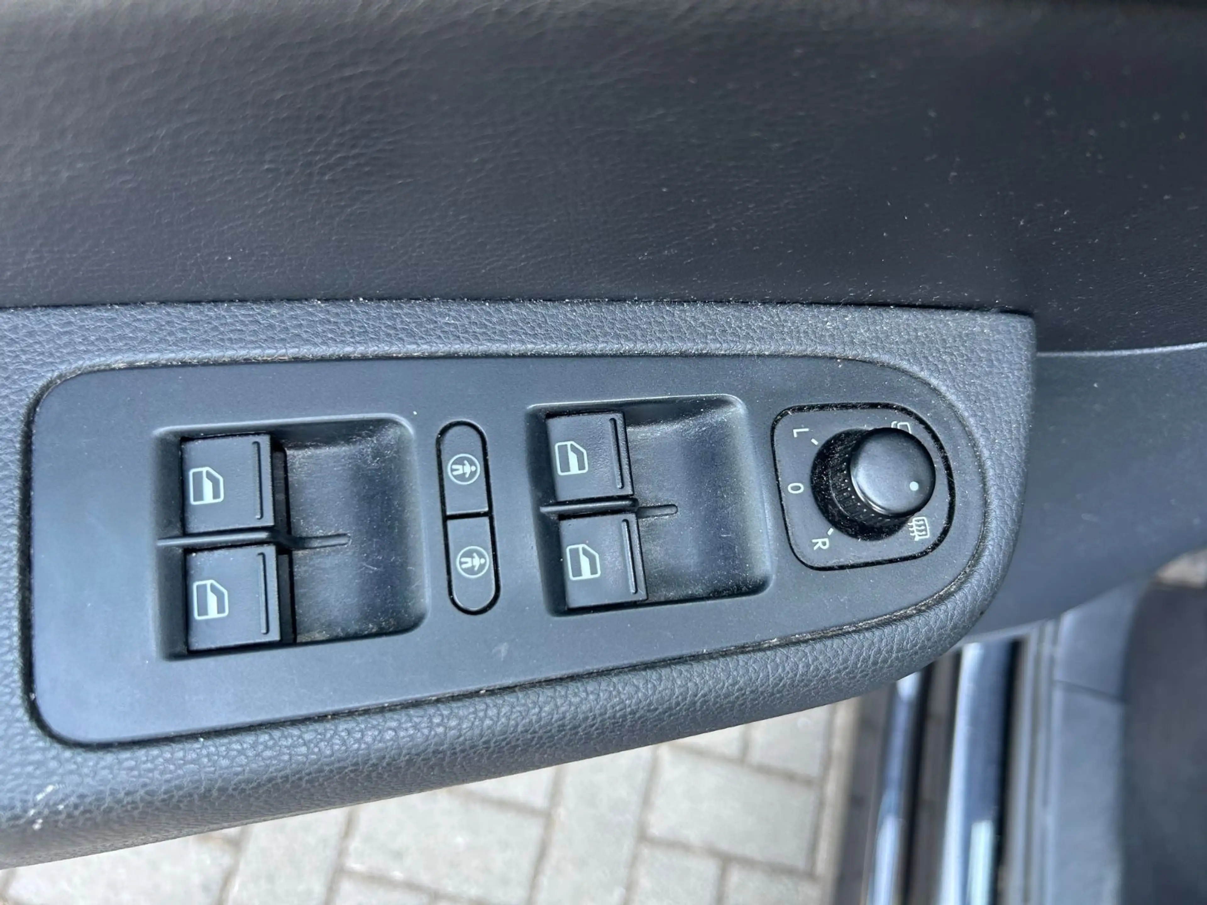 SEAT Alhambra Style|7 Sitze|Rückfahrkam|Navi — photo 10