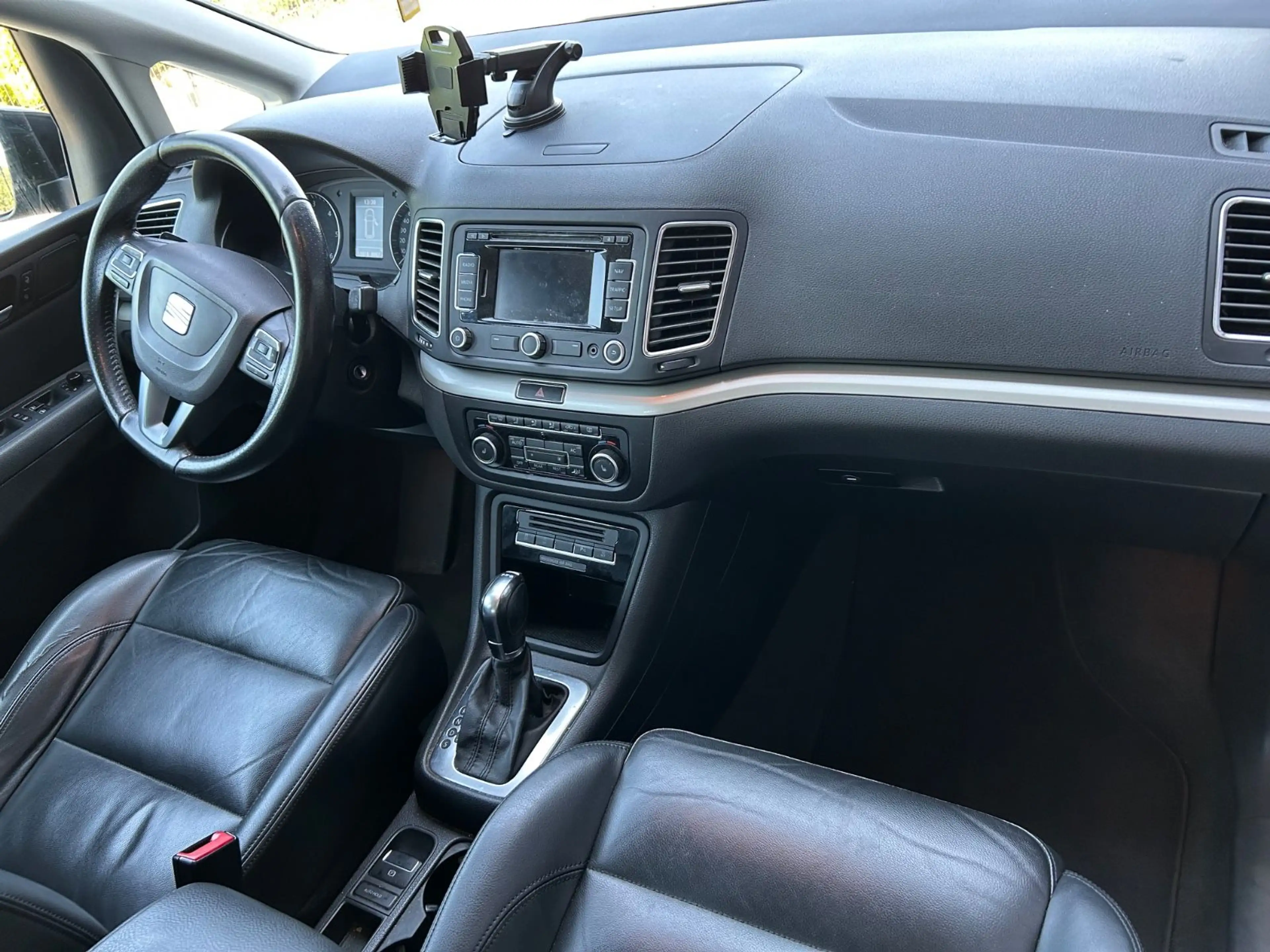 SEAT Alhambra Style|7 Sitze|Rückfahrkam|Navi — photo 15